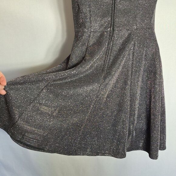 Speechless Womens Glittery Skater Dress Metallic Sleeveless Glam Party Rock XS - Picture 4 of 12